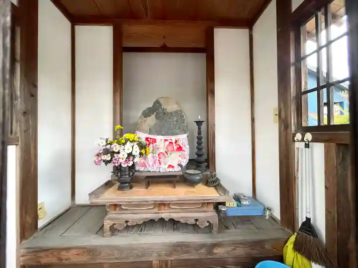 地蔵堂(和田)(滋賀県)