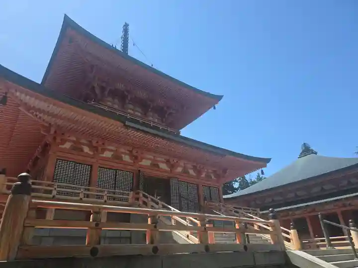 延暦寺法華総持院東塔(滋賀県)