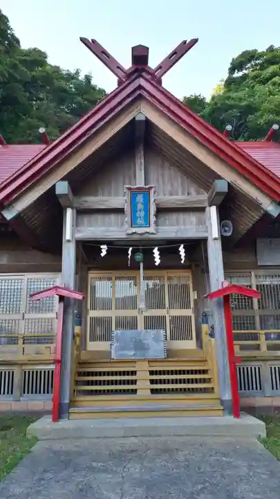 神恵内嚴島神社の本殿・本堂