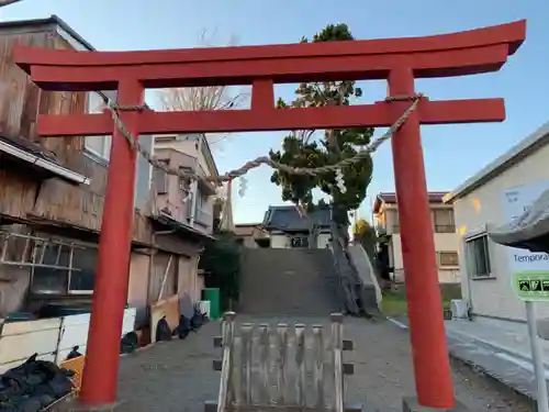 稲荷神社の鳥居