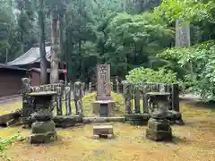 雄山神社中宮祈願殿(富山県)