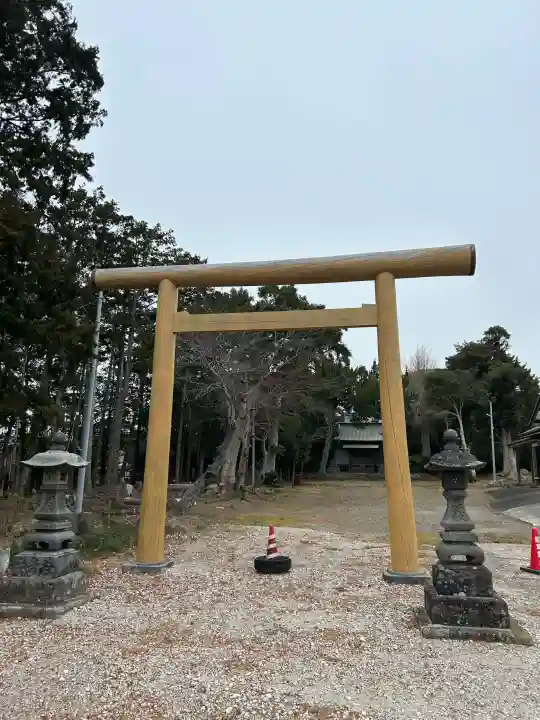 八坂神社の{uncategorized: "未分類", other: "その他", undefined: "問題あり", building: "その他建物", grave: "お墓", sacred_gate: "鳥居", guardian: "狛犬", statue: "像", buddha: "仏像", history: "歴史", nature: "自然", garden: "庭園", animal: "動物", pagoda: "塔", temizu: "手水舎", mountain_gate: "山門・神門", sanctuary: "本殿・本堂", subordinate: "末社・摂社", art: "芸術", scenery: "景色", jizo: "地蔵", ema: "絵馬", goshuin: "御朱印", omikuji: "おみくじ", items: "授与品その他", amulet: "お守り", goshuincho: "御朱印帳", eats: "食事", festival: "お祭り", votive_dance: "神楽", shichigosan: "七五三参", wedding: "結婚式", experience: "体験その他", initially: "初詣", around: "周辺", anti_infection: "感染症対策"}