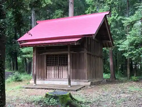 出雲乃伊波比神社の末社