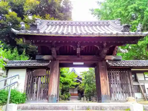 万福寺の山門