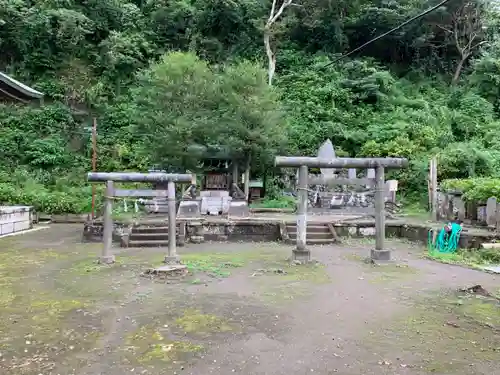御霊神社の末社・摂社