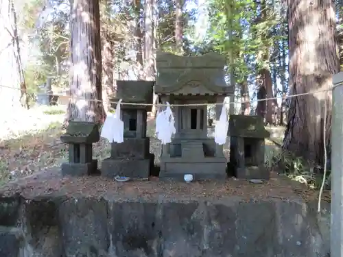 若宮八幡神社の末社