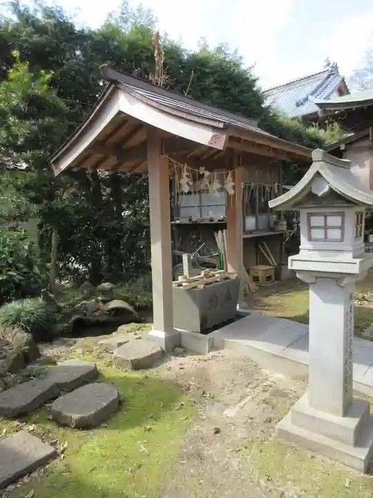 加波山普明神社の手水舎