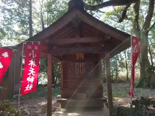 小林鳥見神社の末社・摂社