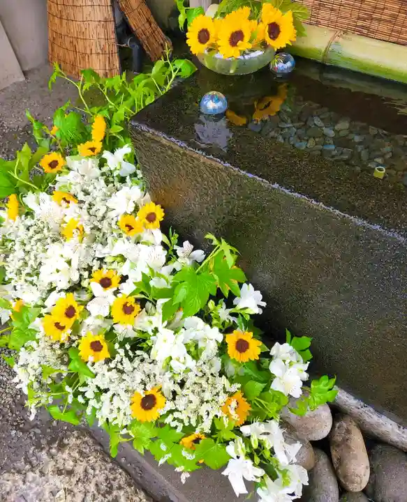 上尾御嶽神社の手水舎