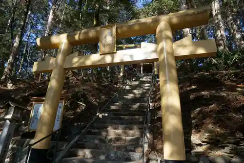 三峯神社の鳥居