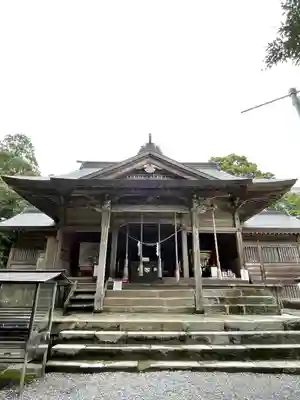 東霧島神社の本殿・本堂