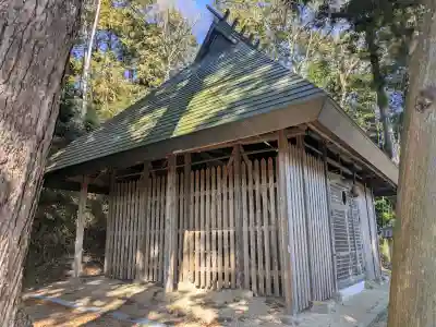 皇太神社の{uncategorized: "未分類", other: "その他", undefined: "問題あり", building: "その他建物", grave: "お墓", sacred_gate: "鳥居", guardian: "狛犬", statue: "像", buddha: "仏像", history: "歴史", nature: "自然", garden: "庭園", animal: "動物", pagoda: "塔", temizu: "手水舎", mountain_gate: "山門・神門", sanctuary: "本殿・本堂", subordinate: "末社・摂社", art: "芸術", scenery: "景色", jizo: "地蔵", ema: "絵馬", goshuin: "御朱印", omikuji: "おみくじ", items: "授与品その他", amulet: "お守り", goshuincho: "御朱印帳", eats: "食事", festival: "お祭り", votive_dance: "神楽", shichigosan: "七五三参", wedding: "結婚式", experience: "体験その他", initially: "初詣", around: "周辺", anti_infection: "感染症対策"}
