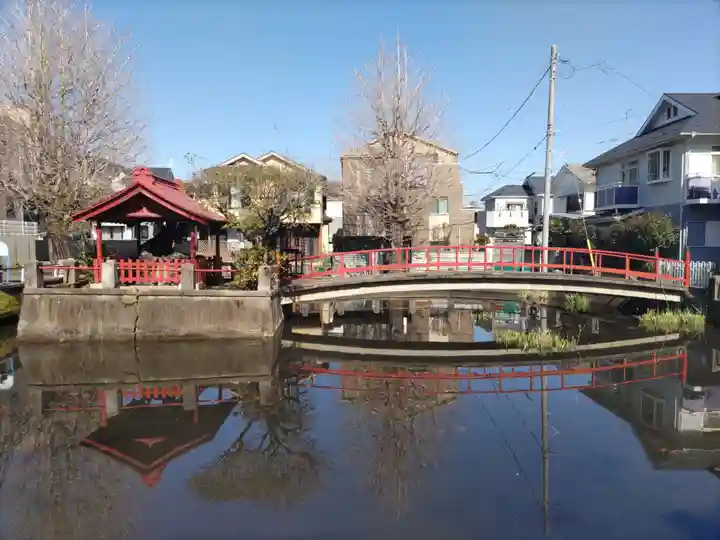 寺谷弁才天の庭園