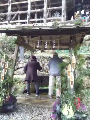 日龍峯寺(高澤観音)(美濃清水)の手水舎