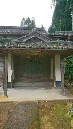 梅田神社の本殿・本堂