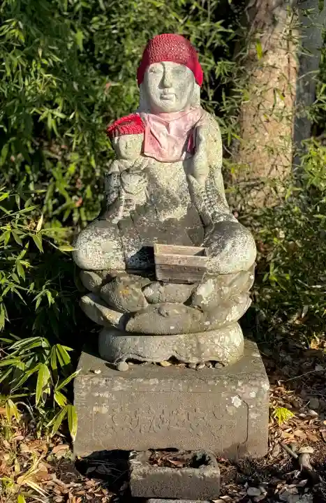 善光寺の{uncategorized: "未分類", other: "その他", undefined: "問題あり", building: "その他建物", grave: "お墓", sacred_gate: "鳥居", guardian: "狛犬", statue: "像", buddha: "仏像", history: "歴史", nature: "自然", garden: "庭園", animal: "動物", pagoda: "塔", temizu: "手水舎", mountain_gate: "山門・神門", sanctuary: "本殿・本堂", subordinate: "末社・摂社", art: "芸術", scenery: "景色", jizo: "地蔵", ema: "絵馬", goshuin: "御朱印", omikuji: "おみくじ", items: "授与品その他", amulet: "お守り", goshuincho: "御朱印帳", eats: "食事", festival: "お祭り", votive_dance: "神楽", shichigosan: "七五三参", wedding: "結婚式", experience: "体験その他", initially: "初詣", around: "周辺", anti_infection: "感染症対策"}