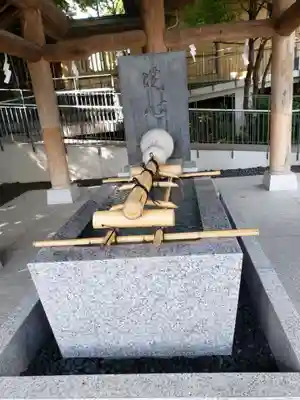 東郷神社の手水舎