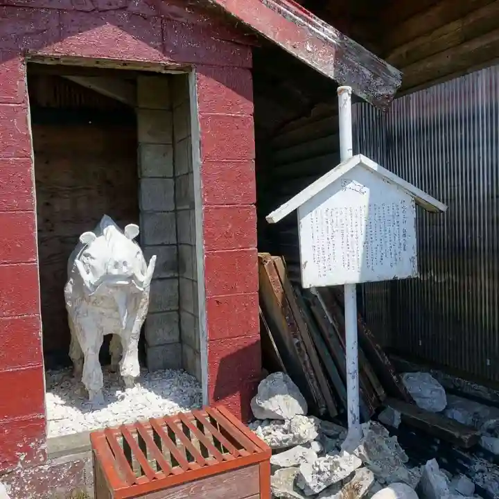 伊吹山寺の狛犬