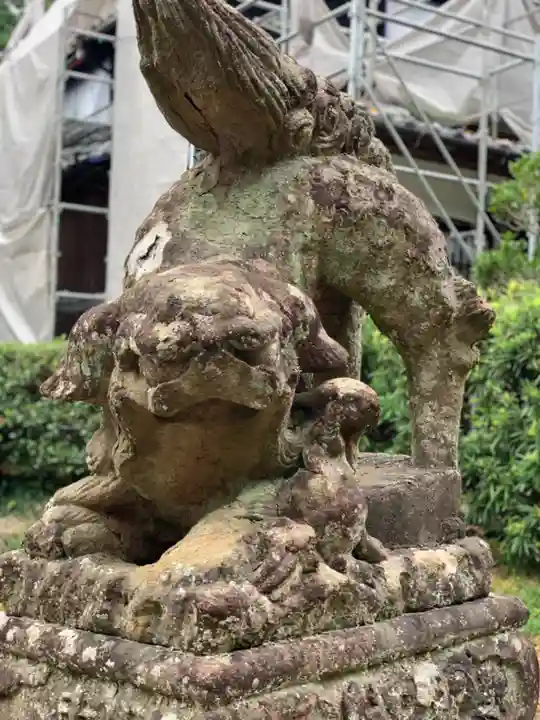 松江城山稲荷神社の狛犬