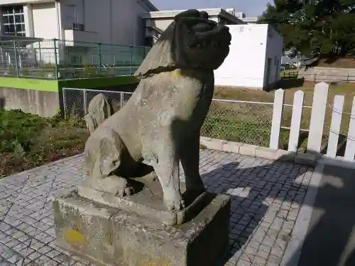 氣比神宮の狛犬