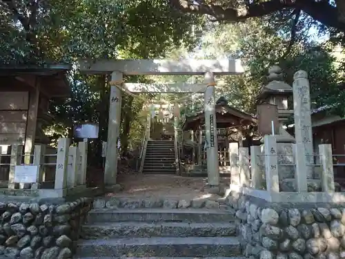 生桑長松神社の鳥居