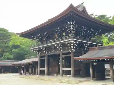 明治神宮の山門・神門