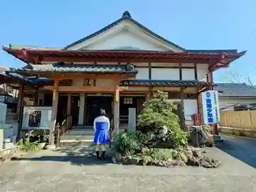 興隆寺の本殿・本堂