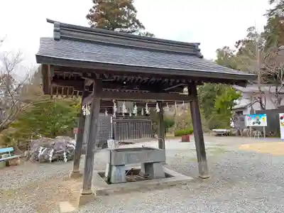 小鹿神社の手水舎