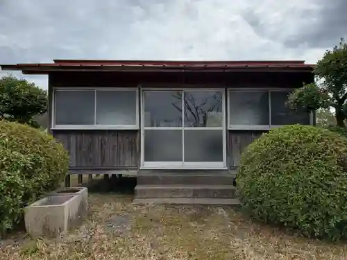 八柱神社の本殿・本堂