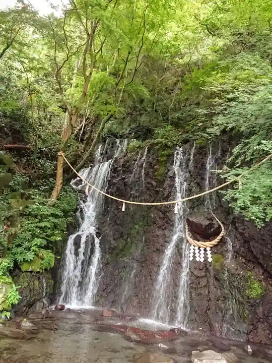 玉簾神社の自然
