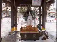 西野神社の手水舎