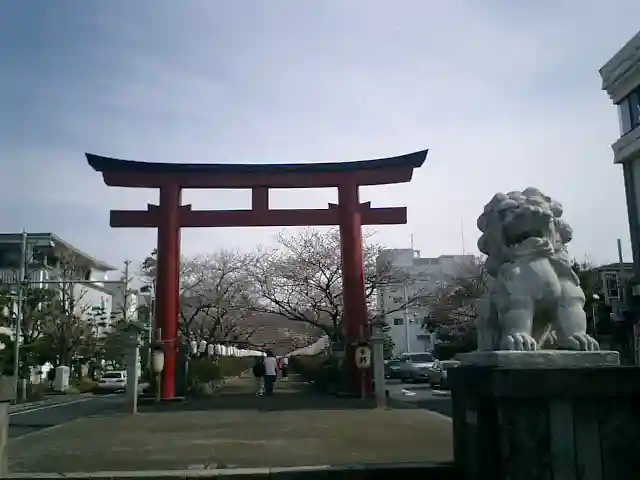 鶴岡八幡宮の鳥居