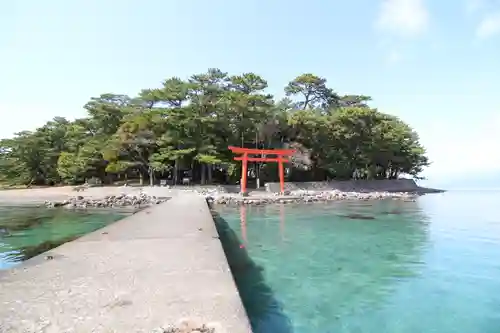 諸口神社の建物その他