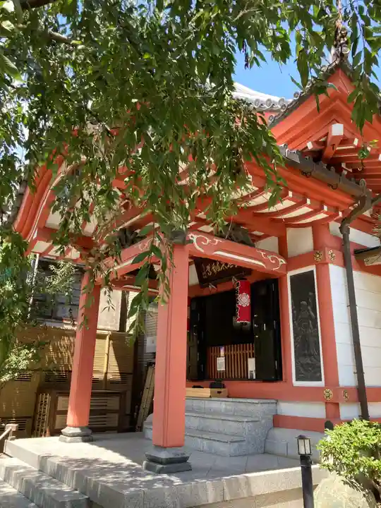 長専院不動寺(出世不動尊)の本殿・本堂