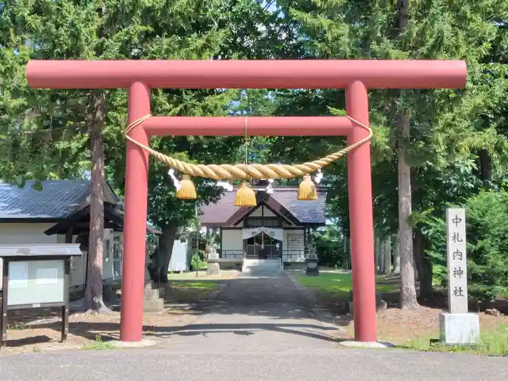 中札内神社の鳥居