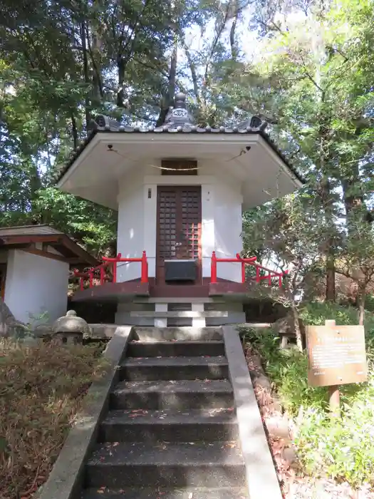 熊野神社の建物その他