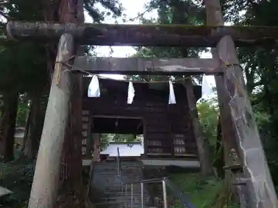 石楯尾神社の鳥居