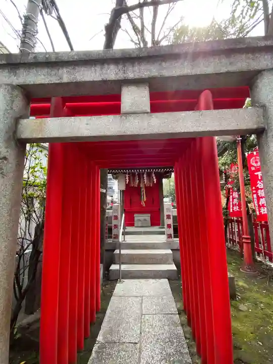 隆栄稲荷神社の{uncategorized: "未分類", other: "その他", undefined: "問題あり", building: "その他建物", grave: "お墓", sacred_gate: "鳥居", guardian: "狛犬", statue: "像", buddha: "仏像", history: "歴史", nature: "自然", garden: "庭園", animal: "動物", pagoda: "塔", temizu: "手水舎", mountain_gate: "山門・神門", sanctuary: "本殿・本堂", subordinate: "末社・摂社", art: "芸術", scenery: "景色", jizo: "地蔵", ema: "絵馬", goshuin: "御朱印", omikuji: "おみくじ", items: "授与品その他", amulet: "お守り", goshuincho: "御朱印帳", eats: "食事", festival: "お祭り", votive_dance: "神楽", shichigosan: "七五三参", wedding: "結婚式", experience: "体験その他", initially: "初詣", around: "周辺", anti_infection: "感染症対策"}