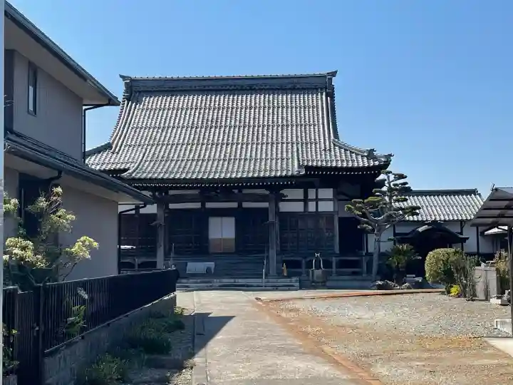 真廣寺の{uncategorized: "未分類", other: "その他", undefined: "問題あり", building: "その他建物", grave: "お墓", sacred_gate: "鳥居", guardian: "狛犬", statue: "像", buddha: "仏像", history: "歴史", nature: "自然", garden: "庭園", animal: "動物", pagoda: "塔", temizu: "手水舎", mountain_gate: "山門・神門", sanctuary: "本殿・本堂", subordinate: "末社・摂社", art: "芸術", scenery: "景色", jizo: "地蔵", ema: "絵馬", goshuin: "御朱印", omikuji: "おみくじ", items: "授与品その他", amulet: "お守り", goshuincho: "御朱印帳", eats: "食事", festival: "お祭り", votive_dance: "神楽", shichigosan: "七五三参", wedding: "結婚式", experience: "体験その他", initially: "初詣", around: "周辺", anti_infection: "感染症対策"}