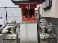 稲荷神社の狛犬