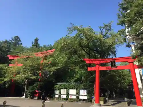 冠稲荷神社の鳥居