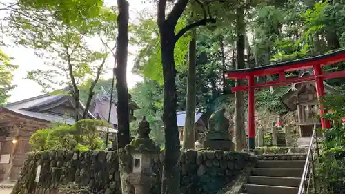 玉作湯神社の末社