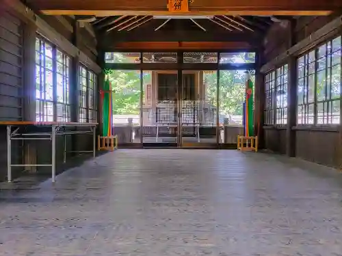 生島神社の本殿・本堂