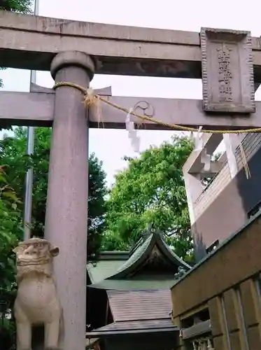 小野照崎神社の鳥居