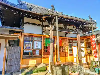 薬師寺の本殿・本堂