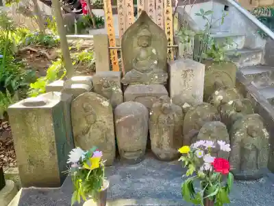 蟠龍寺の{uncategorized: "未分類", other: "その他", undefined: "問題あり", building: "その他建物", grave: "お墓", sacred_gate: "鳥居", guardian: "狛犬", statue: "像", buddha: "仏像", history: "歴史", nature: "自然", garden: "庭園", animal: "動物", pagoda: "塔", temizu: "手水舎", mountain_gate: "山門・神門", sanctuary: "本殿・本堂", subordinate: "末社・摂社", art: "芸術", scenery: "景色", jizo: "地蔵", ema: "絵馬", goshuin: "御朱印", omikuji: "おみくじ", items: "授与品その他", amulet: "お守り", goshuincho: "御朱印帳", eats: "食事", festival: "お祭り", votive_dance: "神楽", shichigosan: "七五三参", wedding: "結婚式", experience: "体験その他", initially: "初詣", around: "周辺", anti_infection: "感染症対策"}