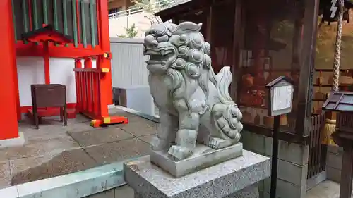 四宮神社の狛犬