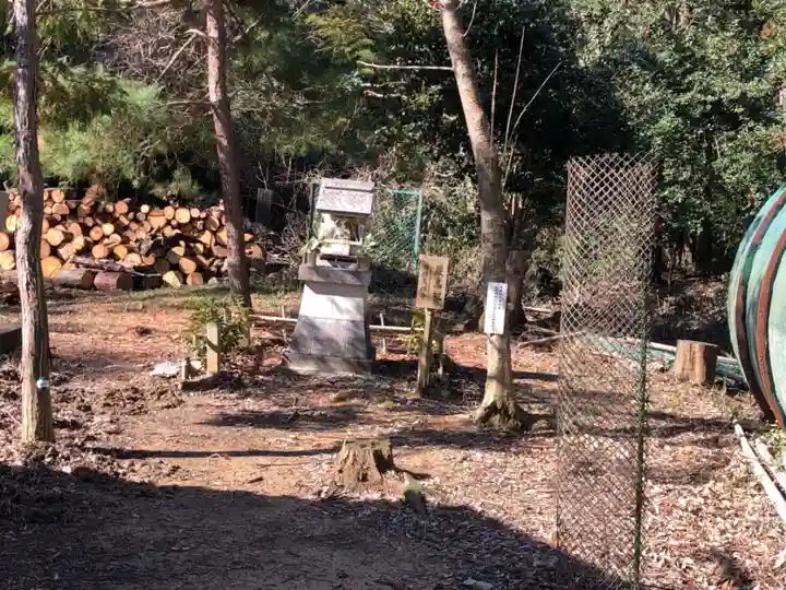 自玉手祭来酒解神社の末社・摂社