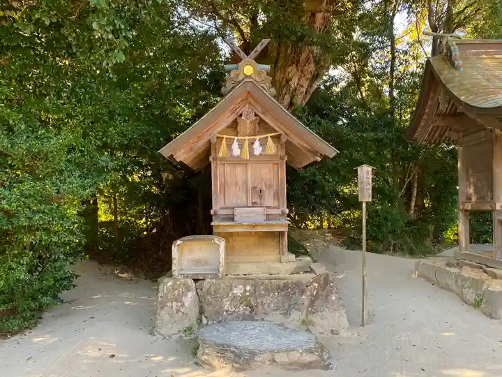八重垣神社の末社・摂社