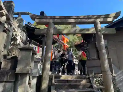 伏見稲荷大社二ノ峰（中之社神蹟・青木大神）(京都府)